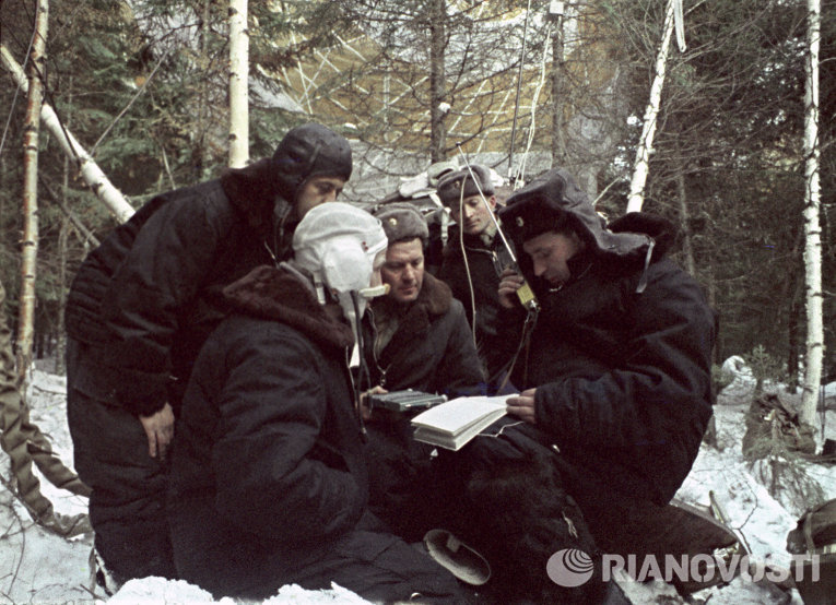 Ровно 52 года назад человек впервые вышел в открытый космос Ровно 52 года назад человек впервые вышел в открытый космос