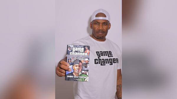 Шон Фонтено выпустил книгу про свое прошлое и роль Франклина в GTA 5 Шон Фонтено выпустил книгу про свое прошлое и роль Франклина в GTA 5