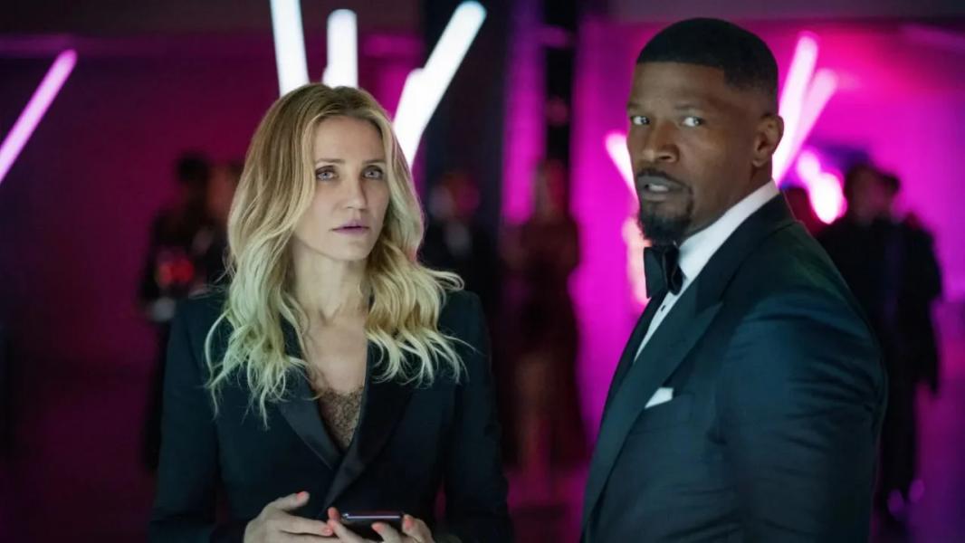 Экшен-комедия «Снова в деле» с Кэмерон Диас мощно стартовала на Netflix Экшен-комедия «Снова в деле» с Кэмерон Диас мощно стартовала на Netflix