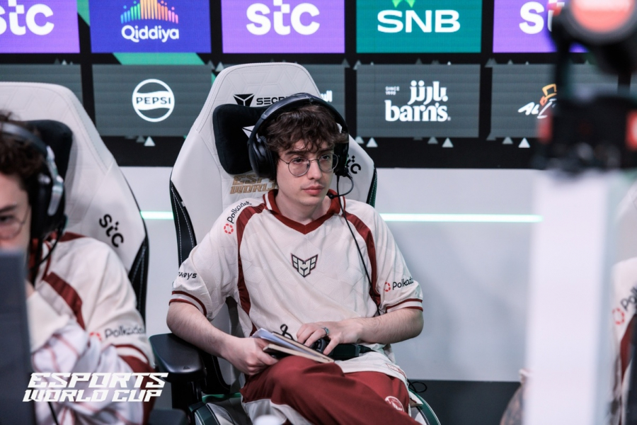 Тренер HEROIC пребывает в экстазе от прорыва команды в плей-офф BLAST Slam IV по Dota 2 Тренер HEROIC пребывает в экстазе от прорыва команды в плей-офф BLAST Slam IV по Dota 2