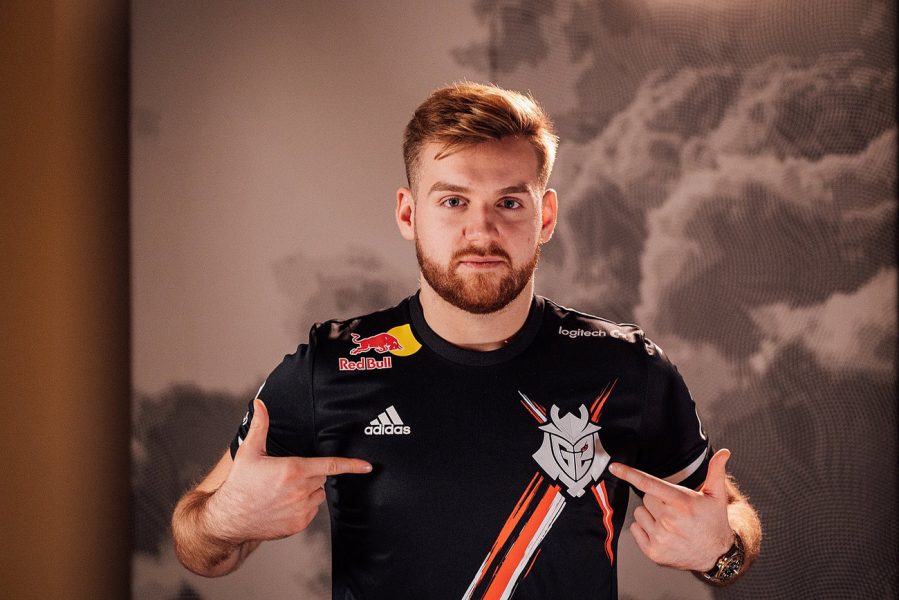 NiKo из Team Falcons поддержал ушедшего из ростера Faze Clan по СS2 игрока rain NiKo из Team Falcons поддержал ушедшего из ростера Faze Clan по СS2 игрока rain